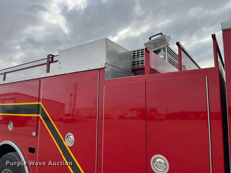 image for item DP2133 1990 Pierce Lance  pumper fire truck