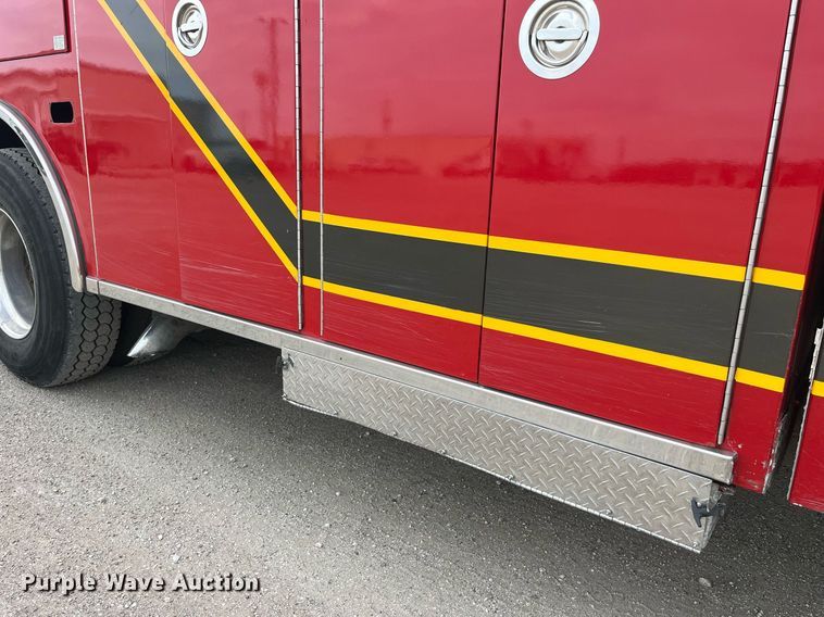 image for item DP2133 1990 Pierce Lance  pumper fire truck