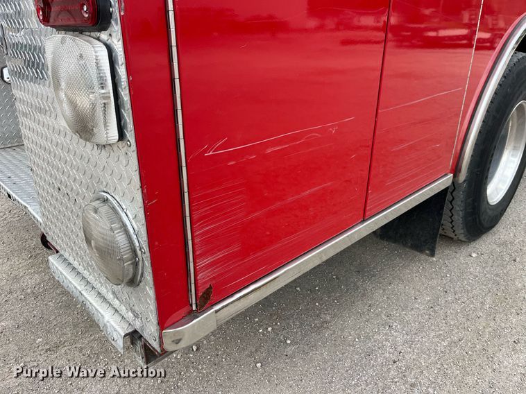 image for item DP2133 1990 Pierce Lance  pumper fire truck