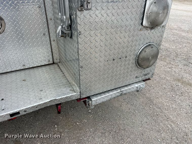 image for item DP2133 1990 Pierce Lance  pumper fire truck