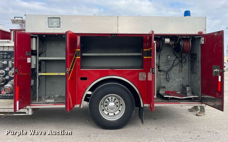 image for item DP2133 1990 Pierce Lance  pumper fire truck