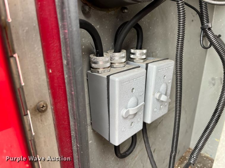 image for item DP2133 1990 Pierce Lance  pumper fire truck