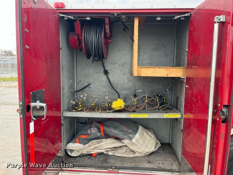 image for item DP2133 1990 Pierce Lance  pumper fire truck