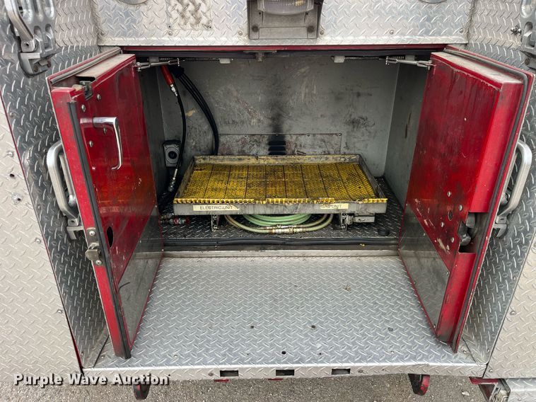 image for item DP2133 1990 Pierce Lance  pumper fire truck