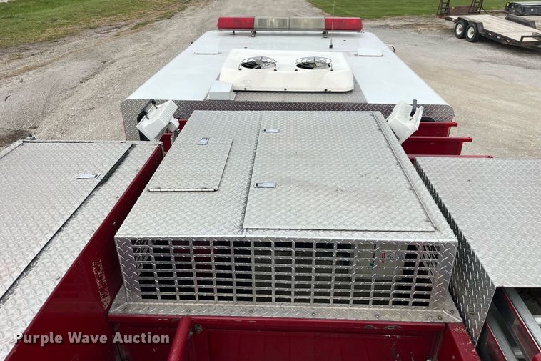 image for item DP2133 1990 Pierce Lance  pumper fire truck