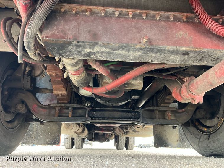 image for item DP2133 1990 Pierce Lance  pumper fire truck