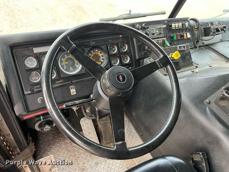 image for item DP2133 1990 Pierce Lance  pumper fire truck