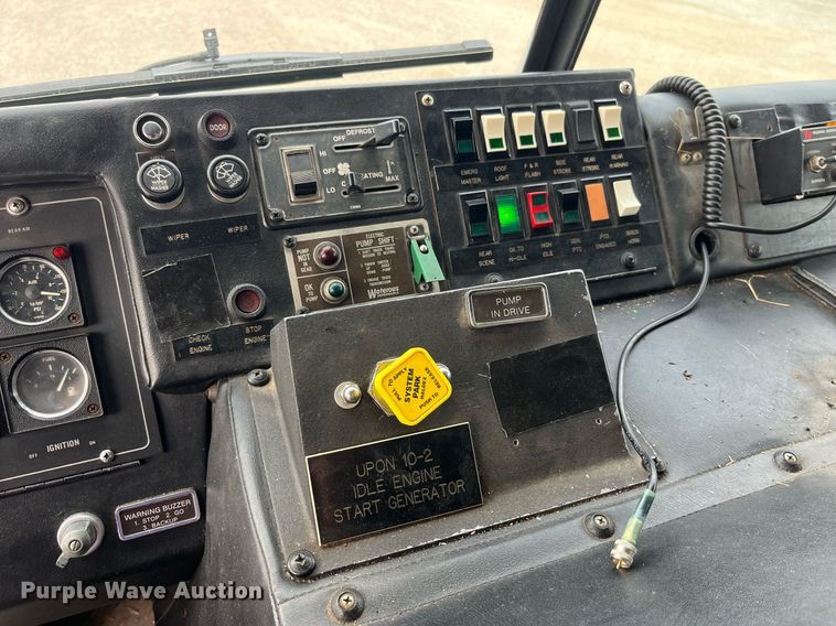 image for item DP2133 1990 Pierce Lance  pumper fire truck