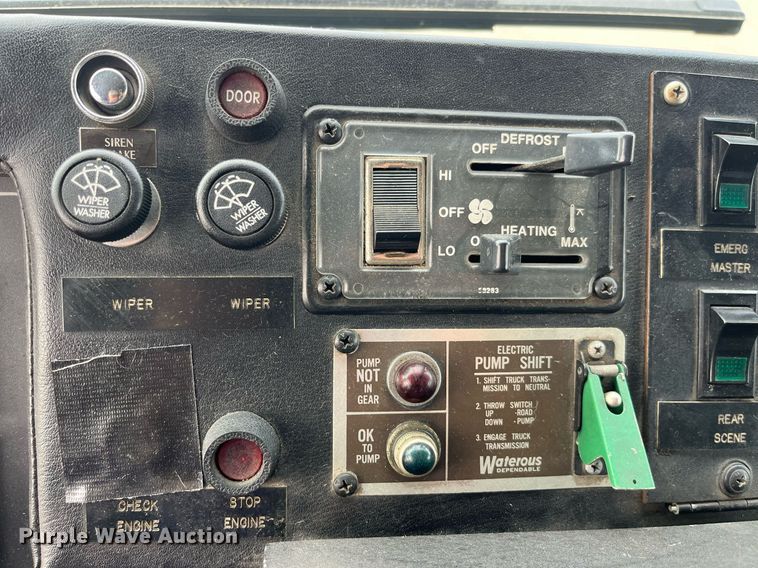 image for item DP2133 1990 Pierce Lance  pumper fire truck