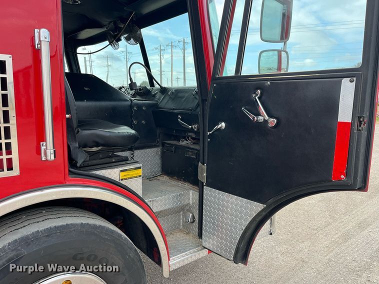 image for item DP2133 1990 Pierce Lance  pumper fire truck