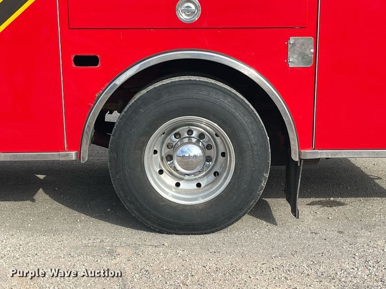 image for item DP2133 1990 Pierce Lance  pumper fire truck