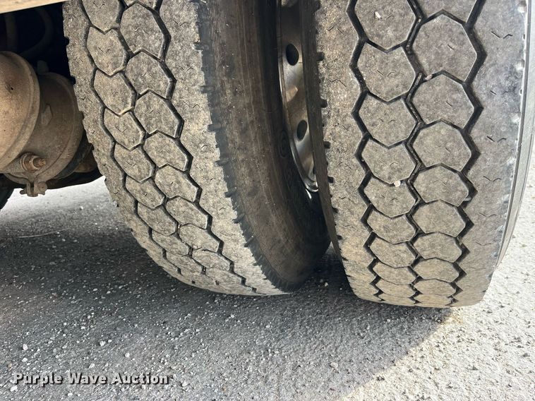 image for item DP2133 1990 Pierce Lance  pumper fire truck