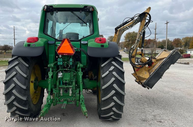 image for item DP2134 2006 John Deere 7420  MFWD tractor