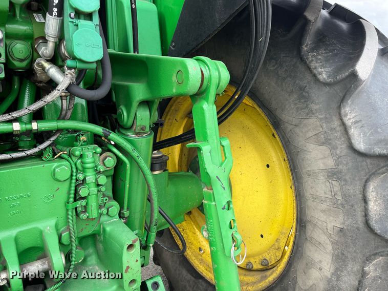 image for item DP2134 2006 John Deere 7420  MFWD tractor