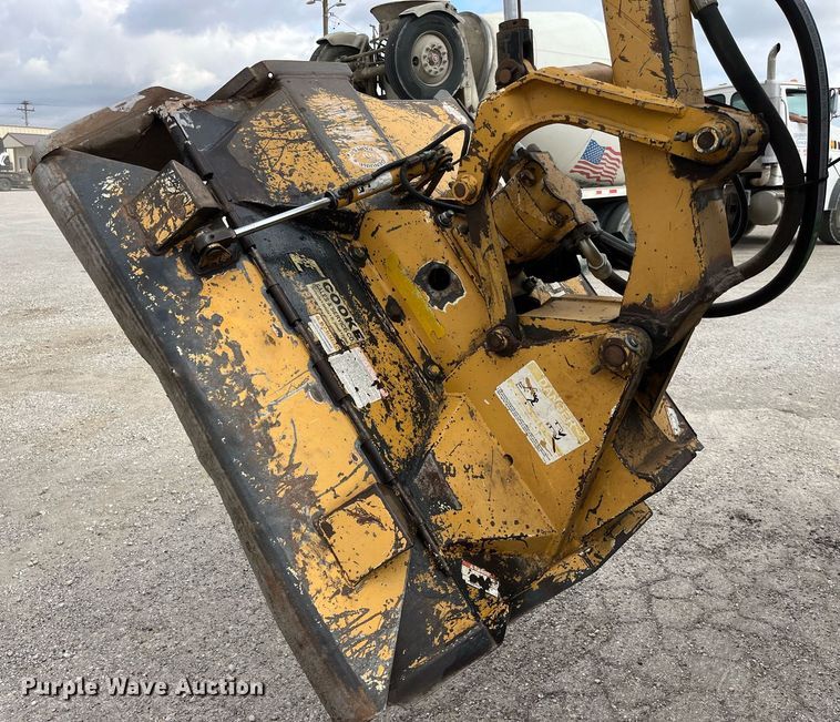 image for item DP2134 2006 John Deere 7420  MFWD tractor