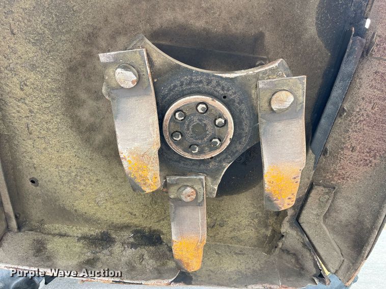 image for item DP2134 2006 John Deere 7420  MFWD tractor