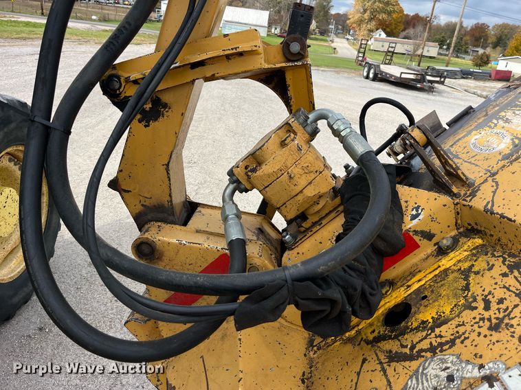 image for item DP2134 2006 John Deere 7420  MFWD tractor