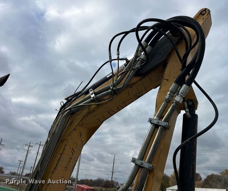 image for item DP2134 2006 John Deere 7420  MFWD tractor