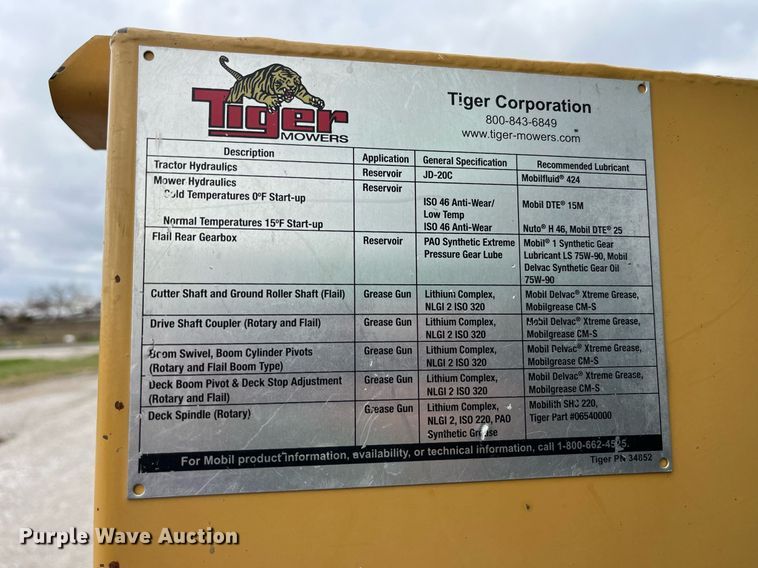 image for item DP2134 2006 John Deere 7420  MFWD tractor