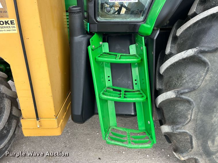 image for item DP2134 2006 John Deere 7420  MFWD tractor