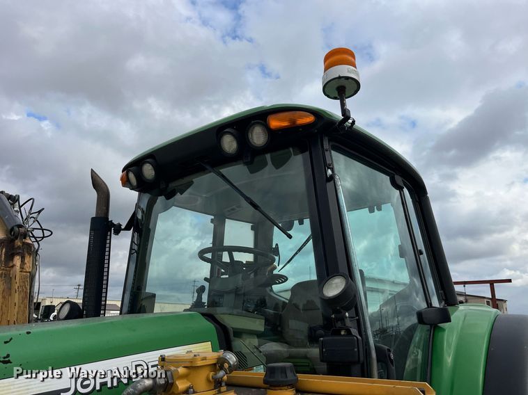 image for item DP2134 2006 John Deere 7420  MFWD tractor