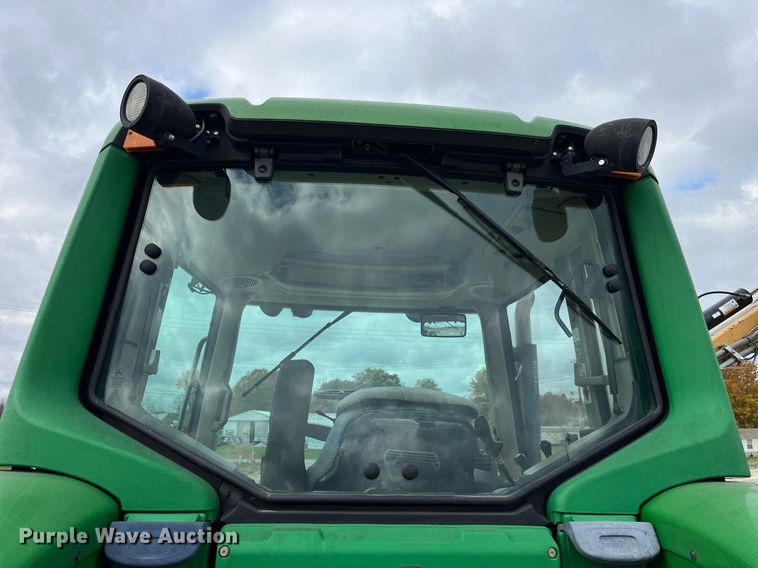 image for item DP2134 2006 John Deere 7420  MFWD tractor