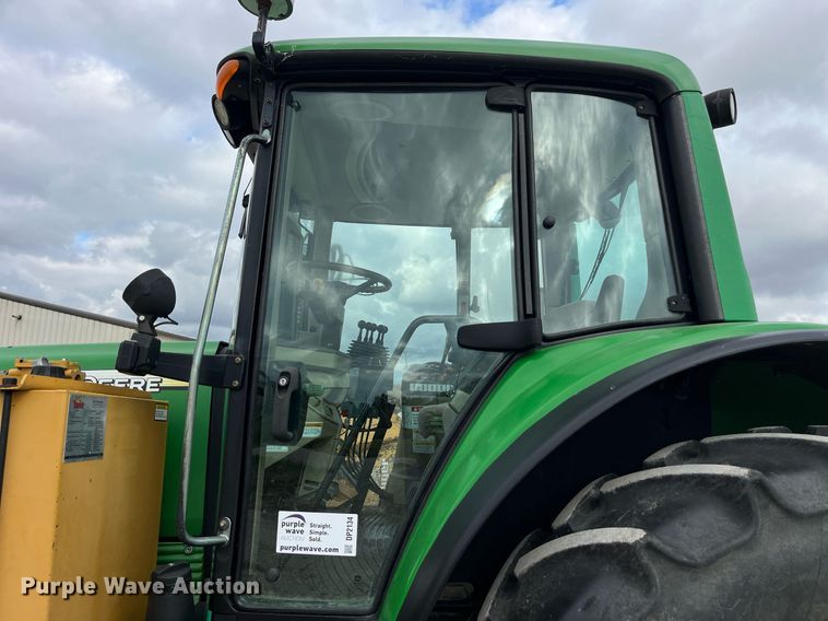 image for item DP2134 2006 John Deere 7420  MFWD tractor