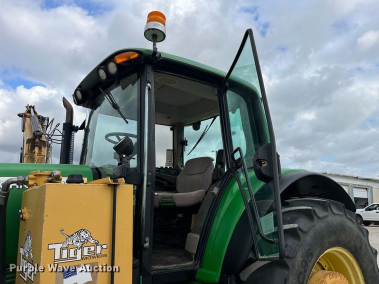 image for item DP2134 2006 John Deere 7420  MFWD tractor