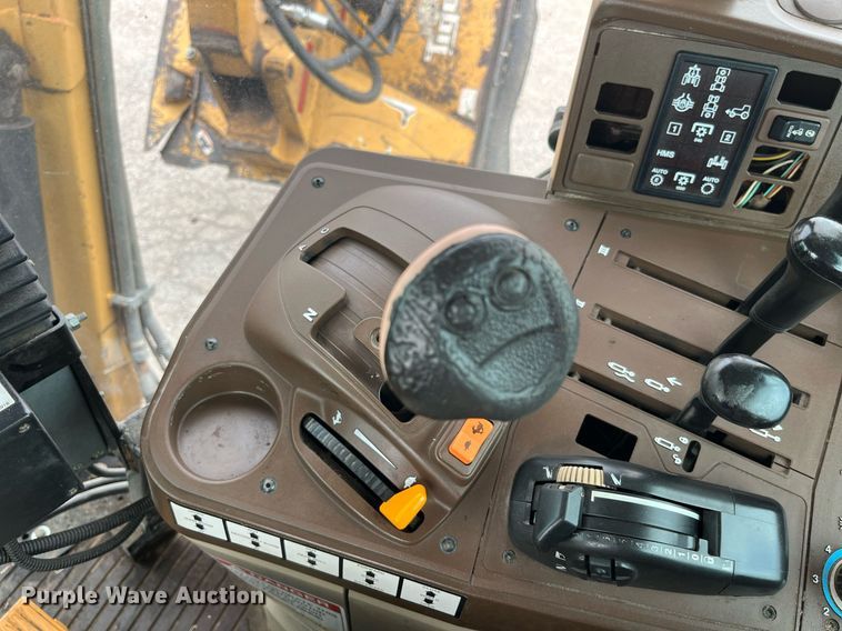 image for item DP2134 2006 John Deere 7420  MFWD tractor