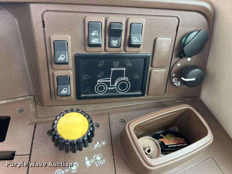 image for item DP2134 2006 John Deere 7420  MFWD tractor