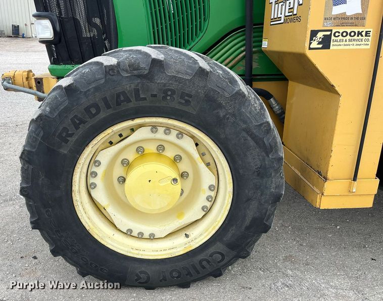 image for item DP2134 2006 John Deere 7420  MFWD tractor