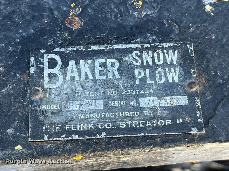 image for item DP2137 1987 International F9379-6x4  dump truck