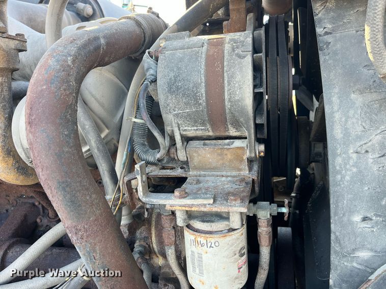 image for item DP2137 1987 International F9379-6x4  dump truck