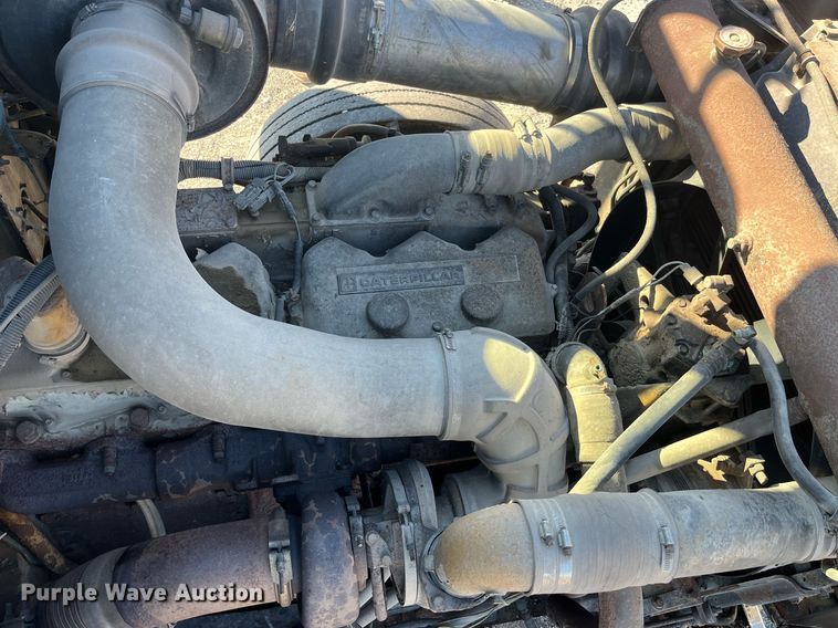 image for item DP2137 1987 International F9379-6x4  dump truck