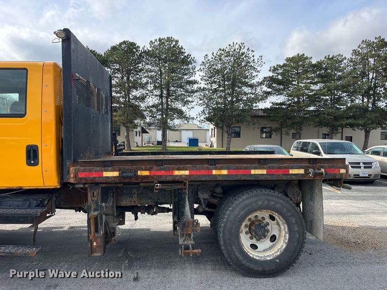 image for item DP2139 2006 International 7400  dump flatbed truck