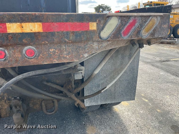 image for item DP2139 2006 International 7400  dump flatbed truck