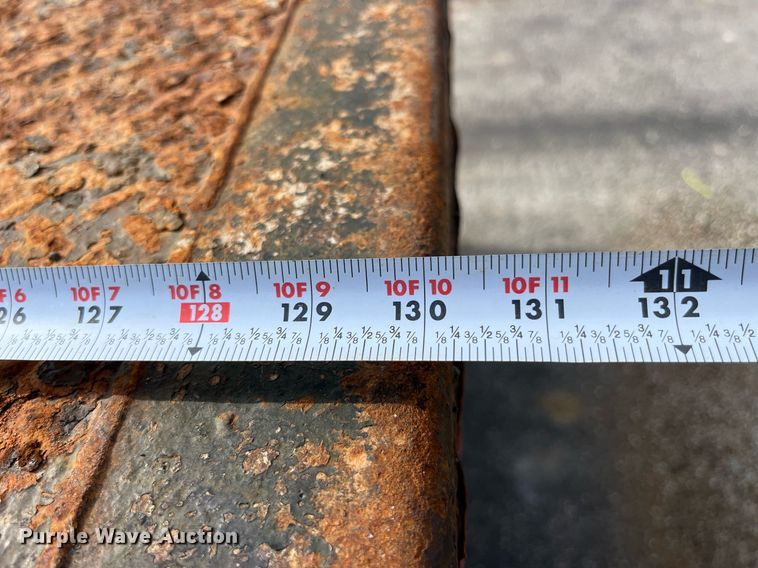 image for item DP2139 2006 International 7400  dump flatbed truck