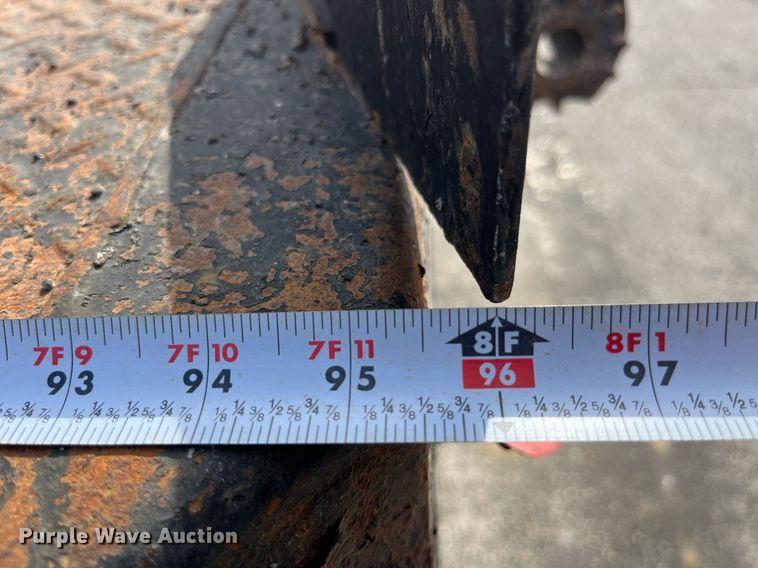 image for item DP2139 2006 International 7400  dump flatbed truck