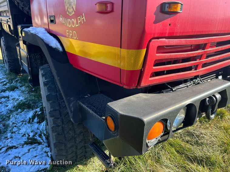 image for item DP2153 1996 Stewart & Stevenson M1078  flatbed truck