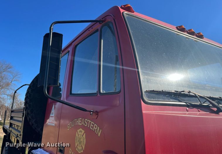 image for item DP2153 1996 Stewart & Stevenson M1078  flatbed truck