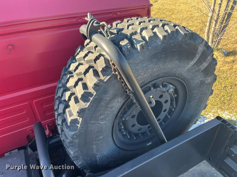 image for item DP2153 1996 Stewart & Stevenson M1078  flatbed truck