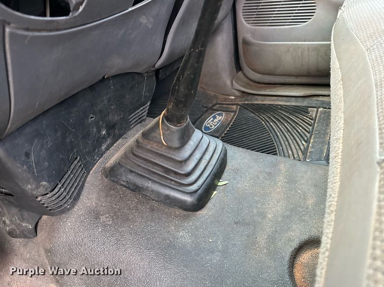 image for item DP3184 2000 Ford F150  pickup truck