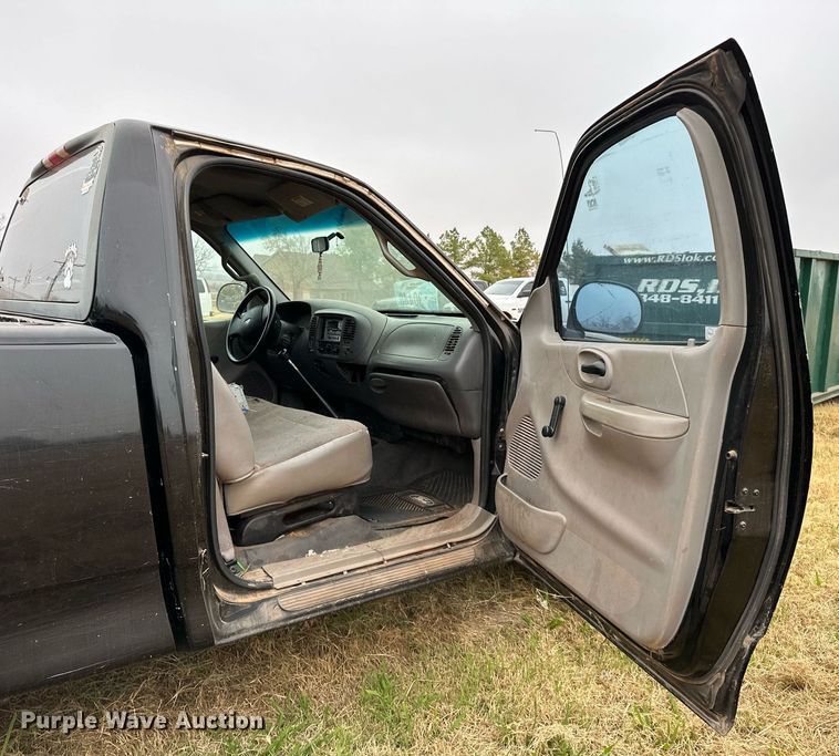 image for item DP3184 2000 Ford F150  pickup truck