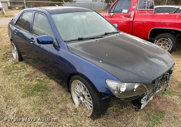 image for item DP3185 2002 Lexus IS 300