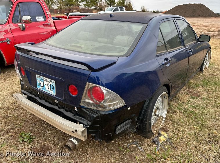 image for item DP3185 2002 Lexus IS 300