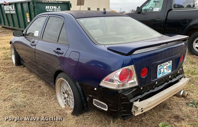 image for item DP3185 2002 Lexus IS 300