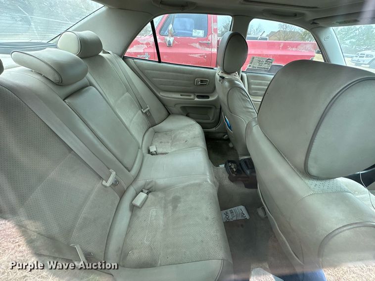 image for item DP3185 2002 Lexus IS 300