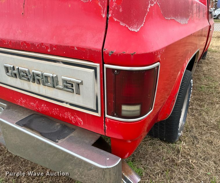 image for item DP3186 1982 Chevrolet C10  pickup truck