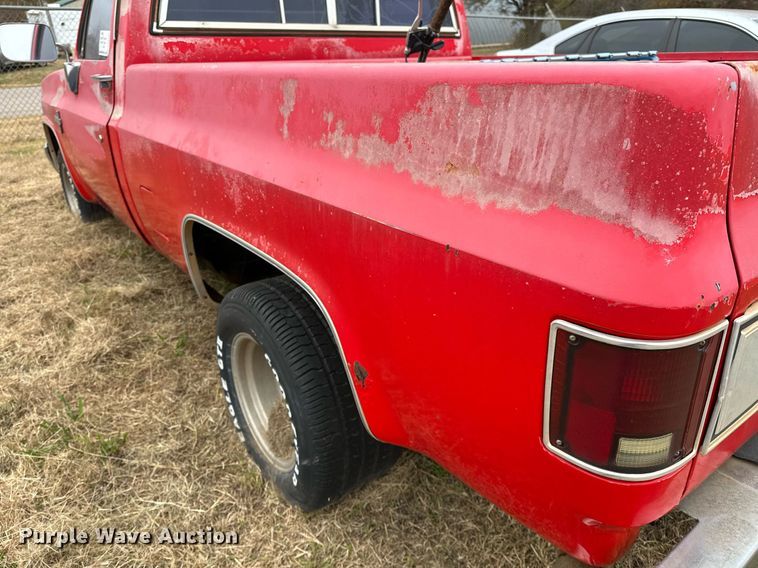 image for item DP3186 1982 Chevrolet C10  pickup truck