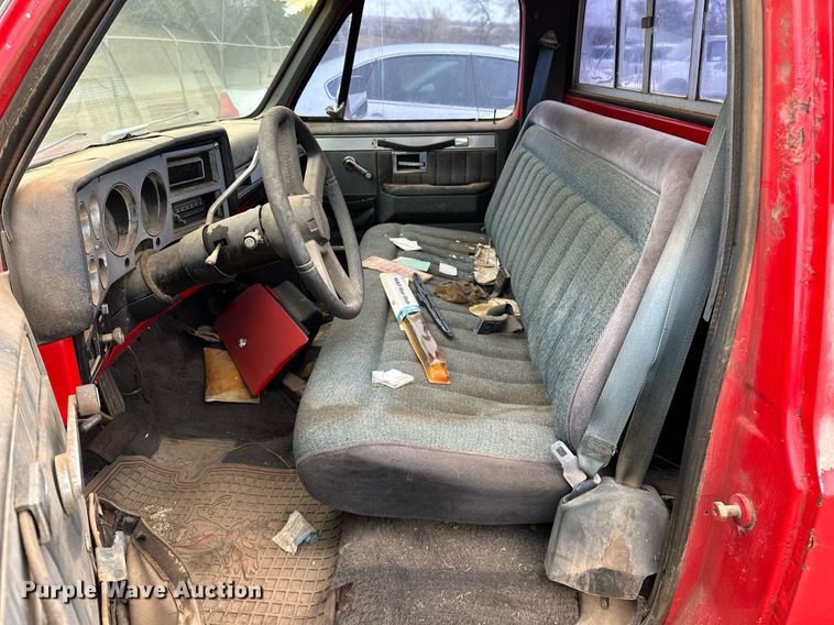 image for item DP3186 1982 Chevrolet C10  pickup truck